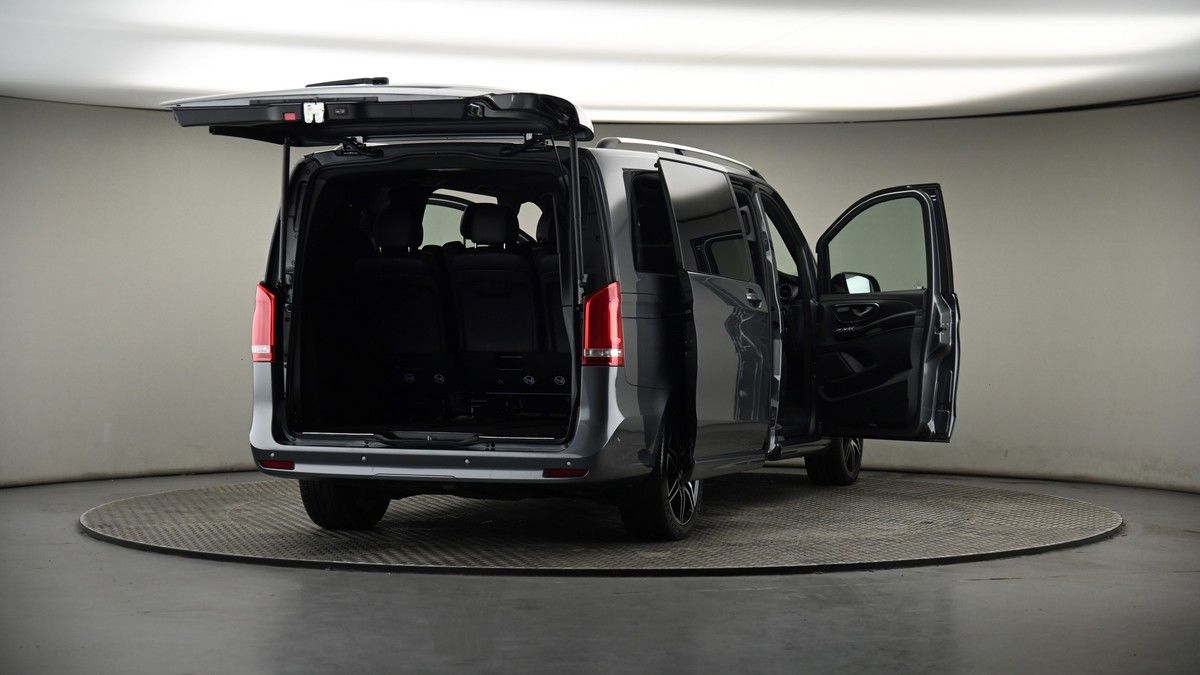 More views of Mercedes-Benz V Class