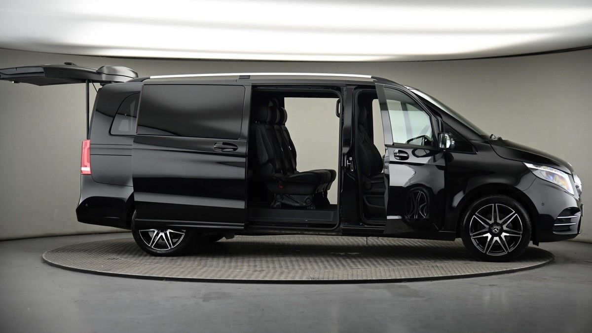 More views of Mercedes-Benz V Class