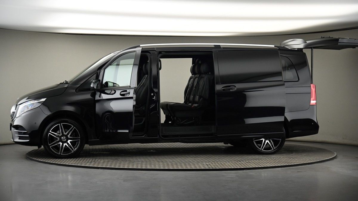 More views of Mercedes-Benz V Class