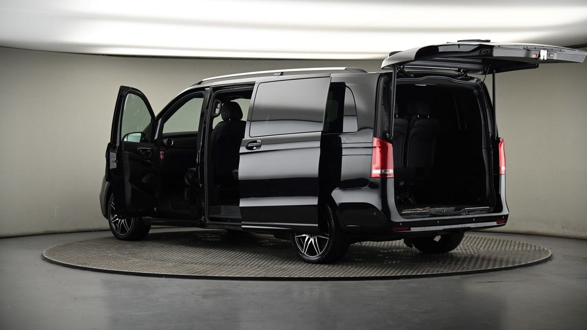 More views of Mercedes-Benz V Class