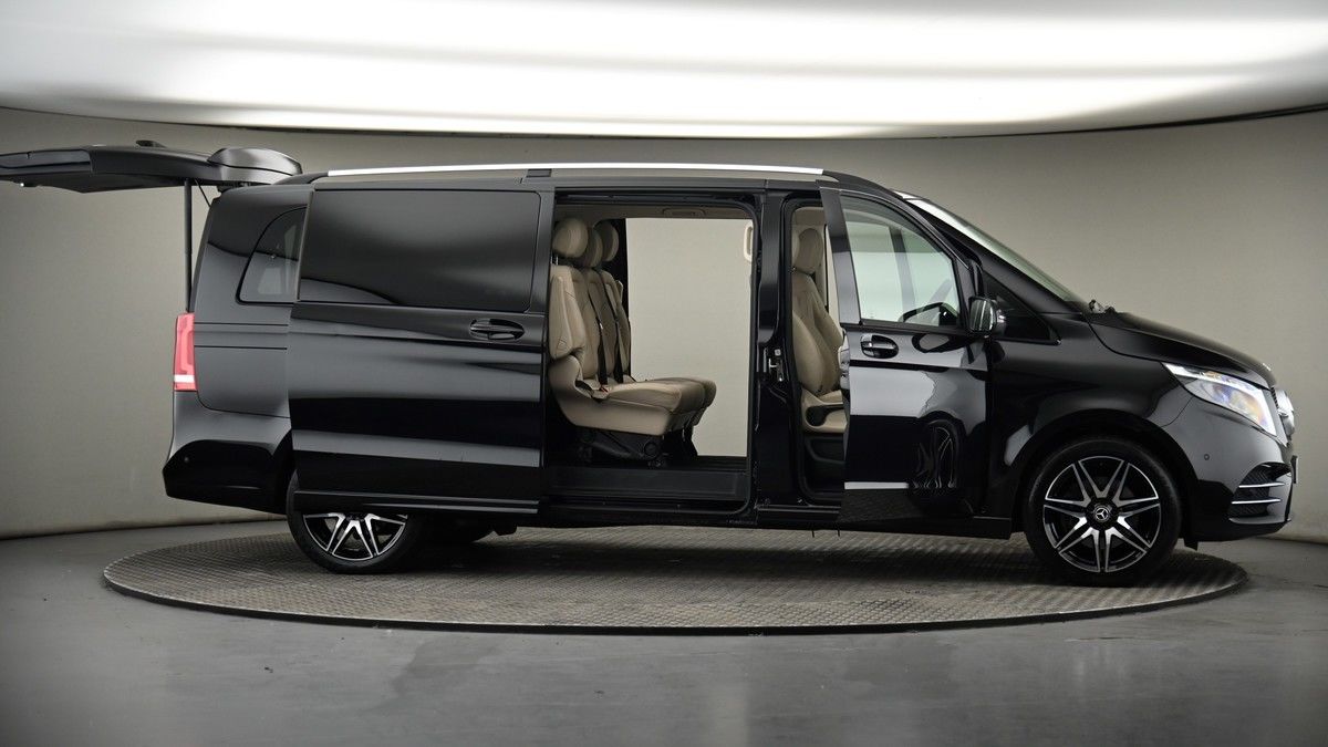More views of Mercedes-Benz V Class