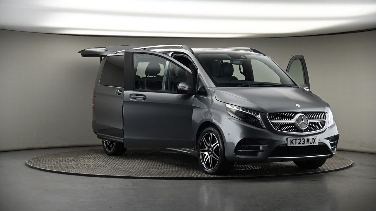 More views of Mercedes-Benz V Class