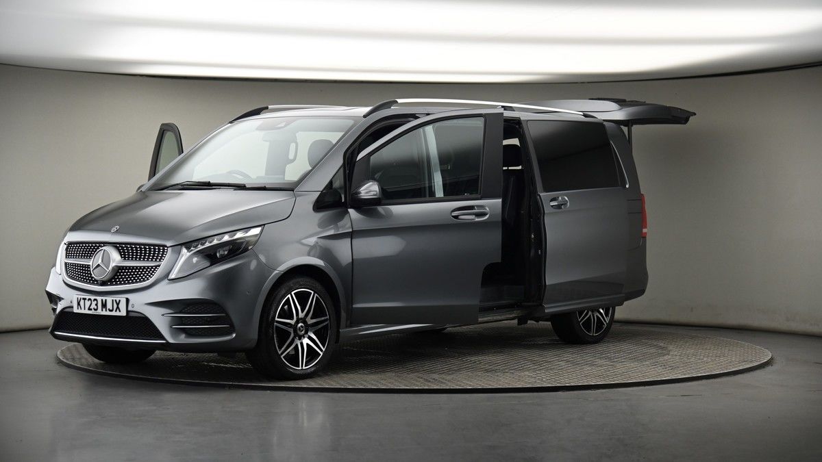 More views of Mercedes-Benz V Class