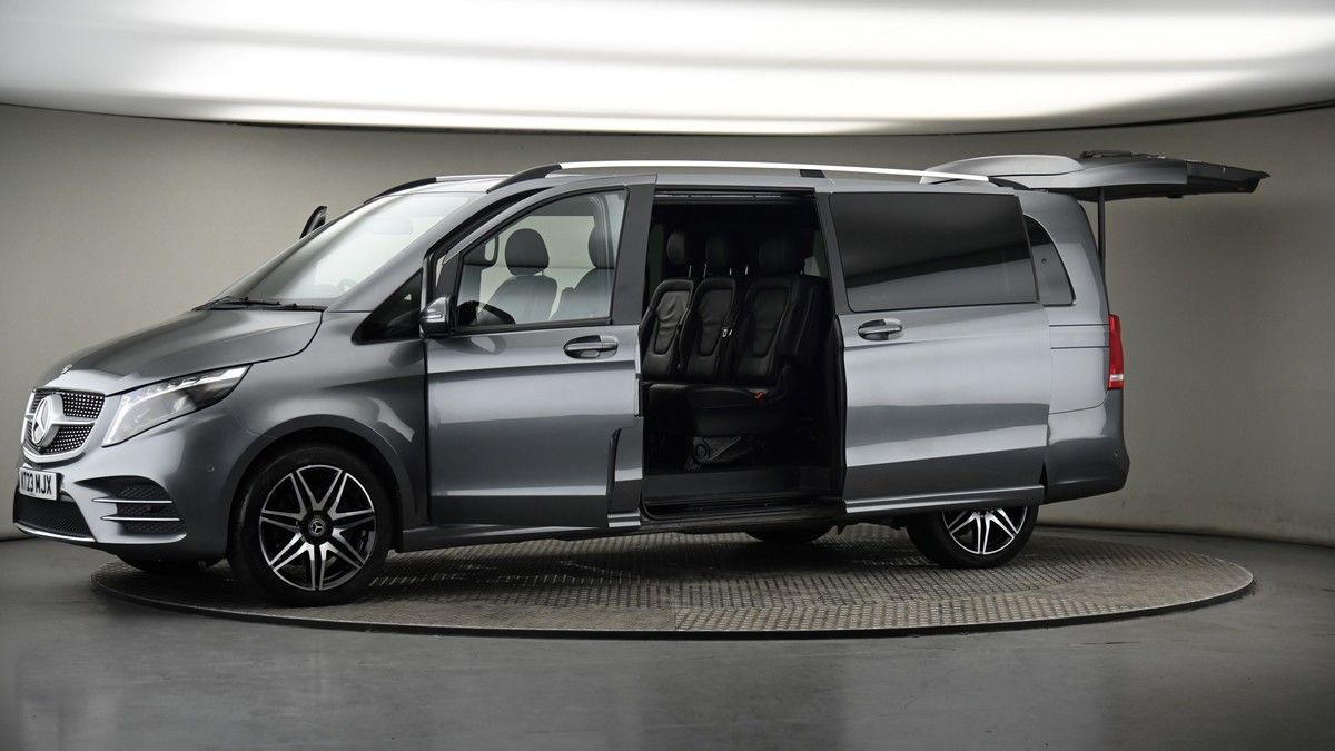 More views of Mercedes-Benz V Class