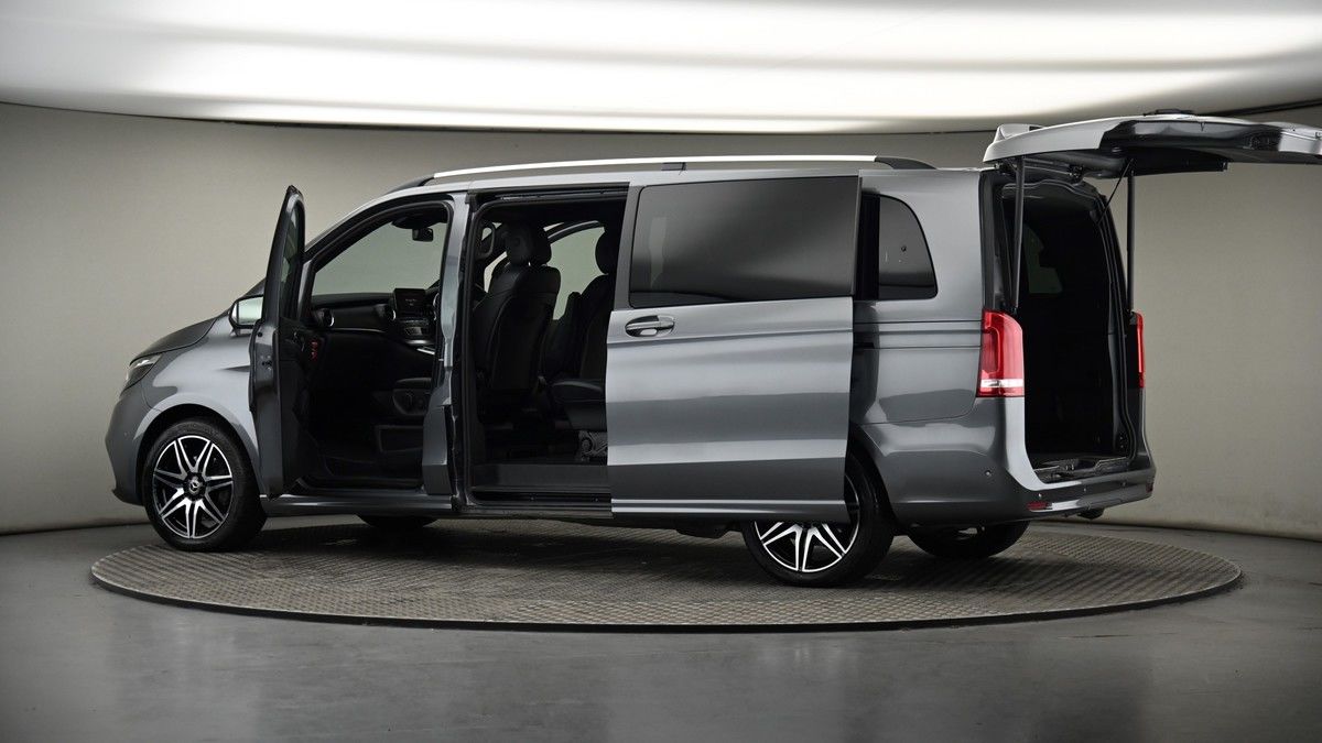More views of Mercedes-Benz V Class