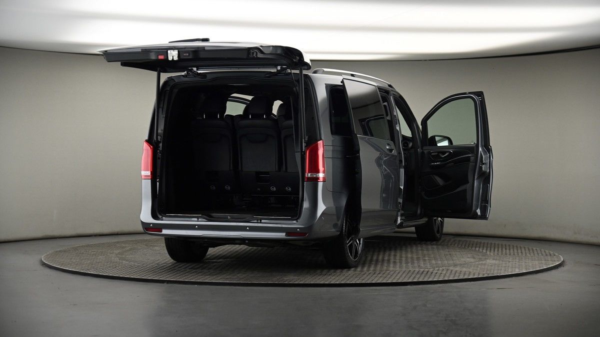 More views of Mercedes-Benz V Class