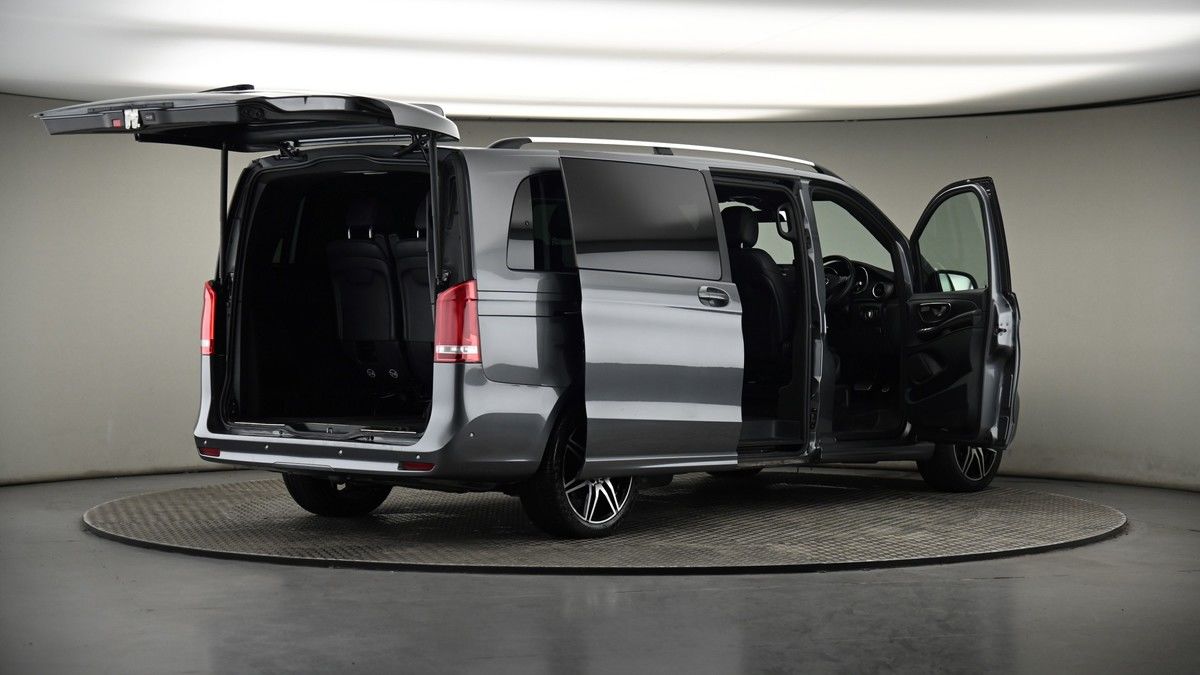 More views of Mercedes-Benz V Class