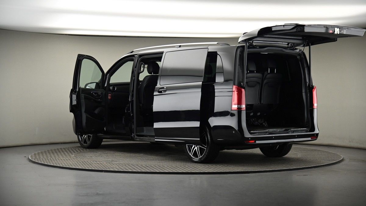 More views of Mercedes-Benz V Class