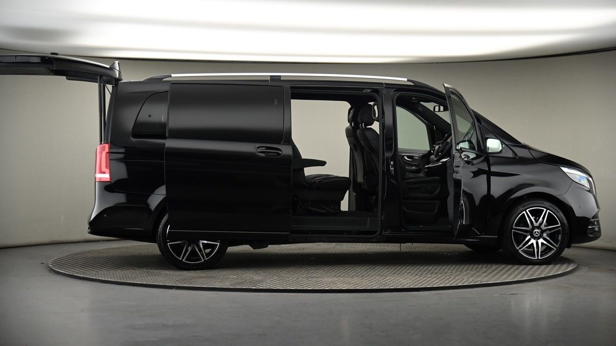 More views of Mercedes-Benz V Class