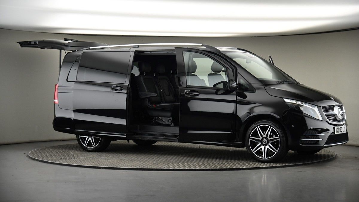 More views of Mercedes-Benz V Class