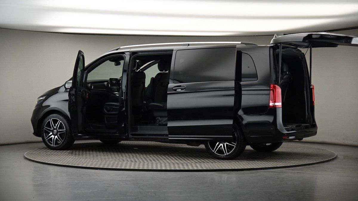 More views of Mercedes-Benz V Class