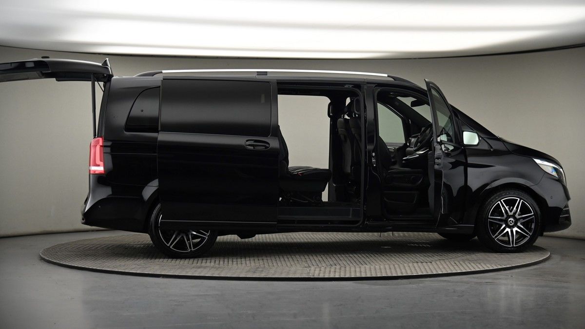 More views of Mercedes-Benz V Class