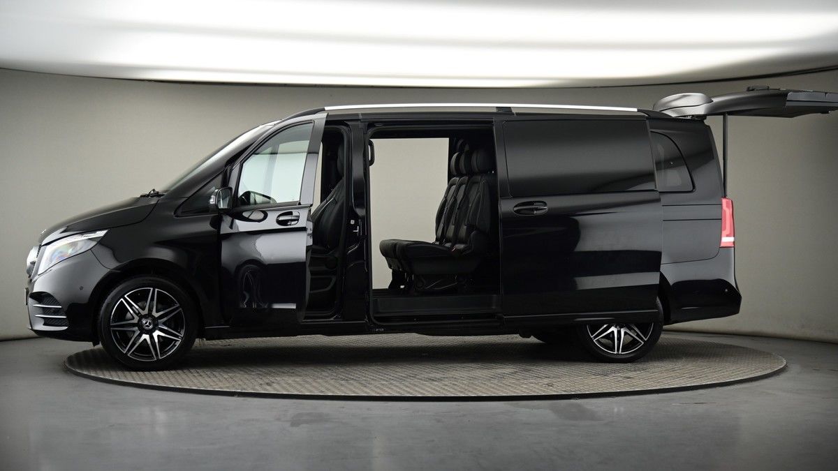 More views of Mercedes-Benz V Class