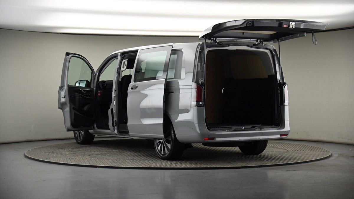 Mercedes-Benz Vito Image 8