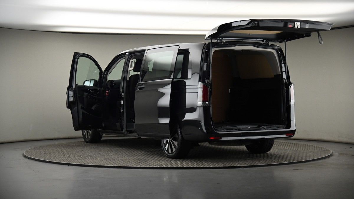 Mercedes-Benz Vito Image 7