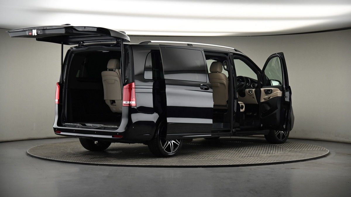 More views of Mercedes-Benz V Class