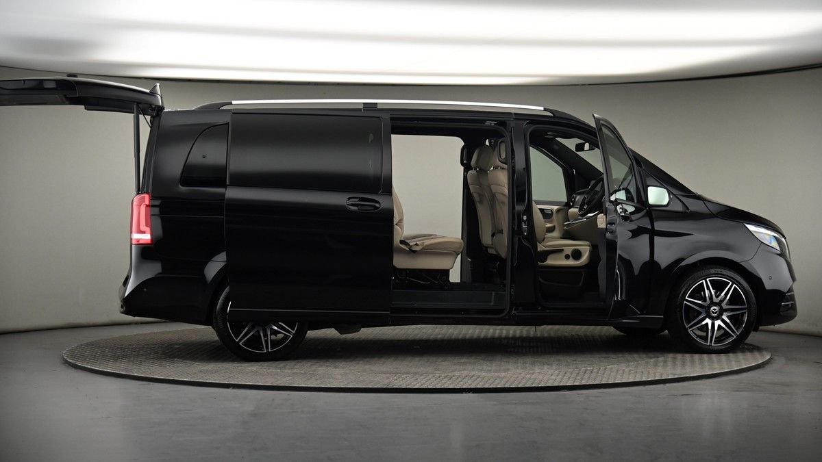 More views of Mercedes-Benz V Class