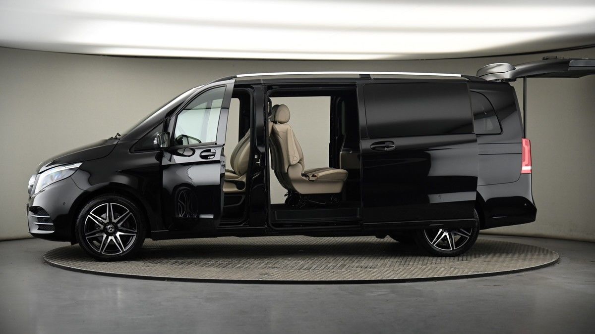 More views of Mercedes-Benz V Class