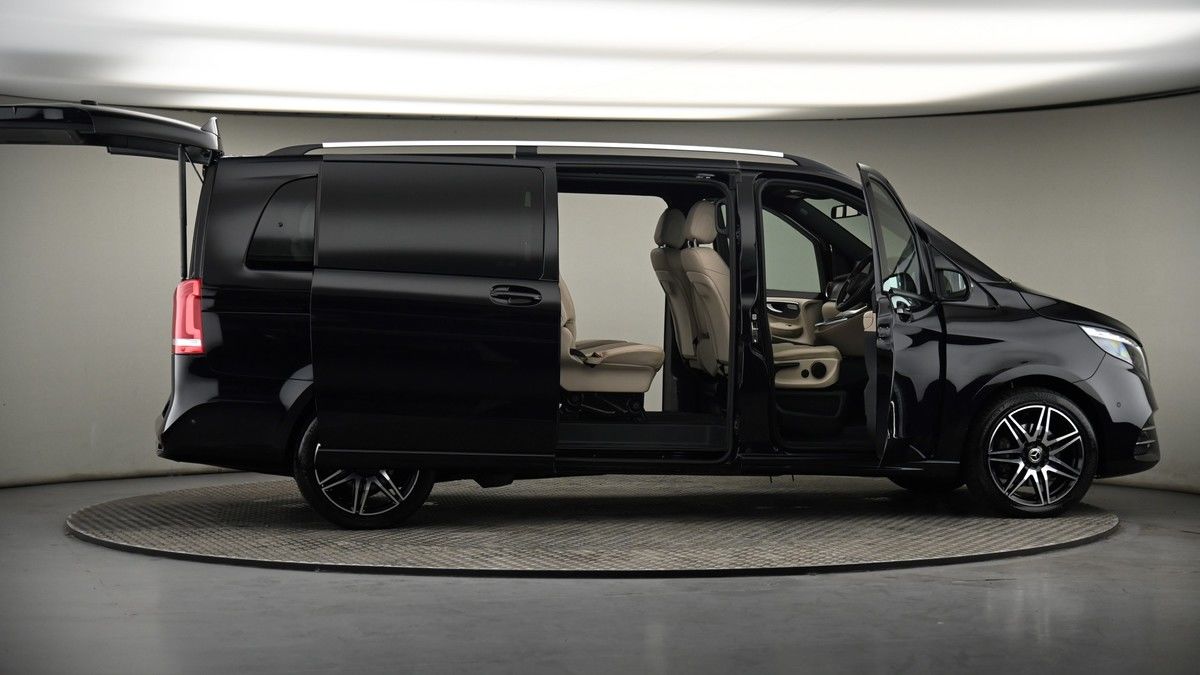 More views of Mercedes-Benz V Class