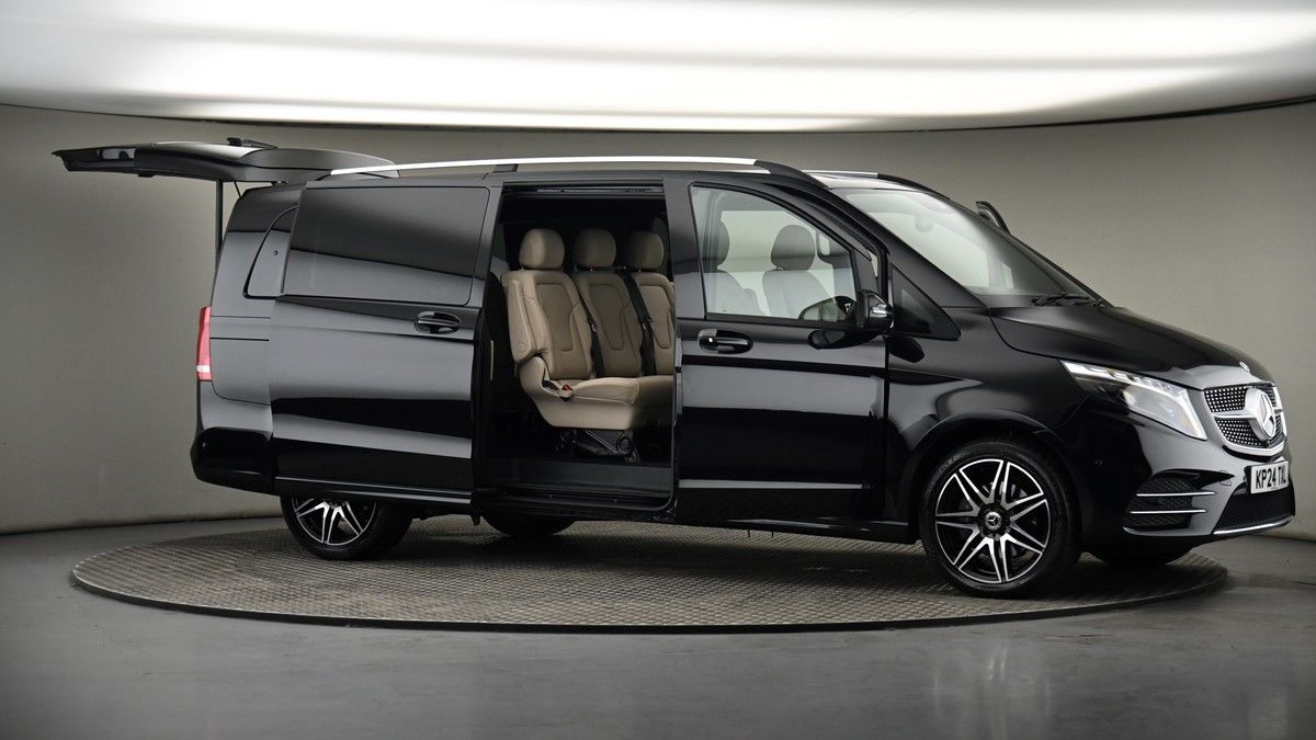 More views of Mercedes-Benz V Class