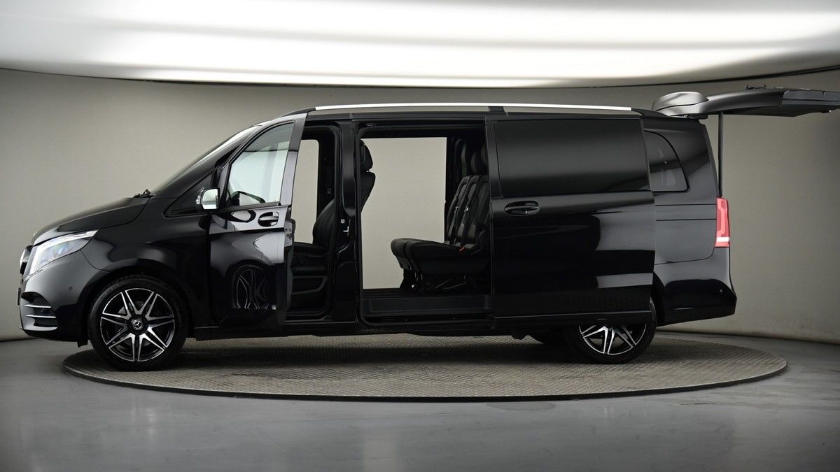 More views of Mercedes-Benz V Class