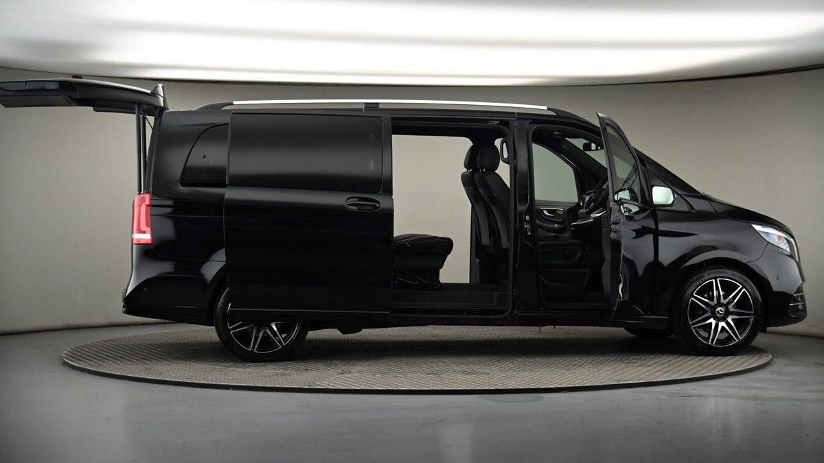 More views of Mercedes-Benz V Class