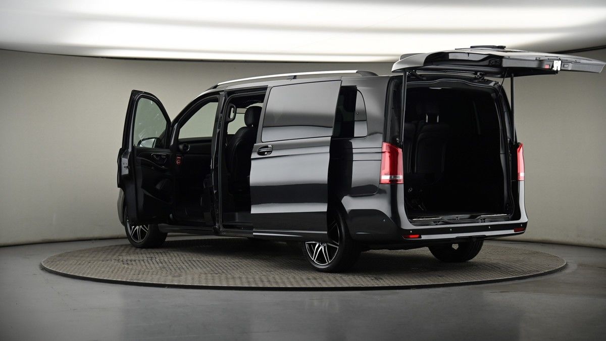 More views of Mercedes-Benz V Class