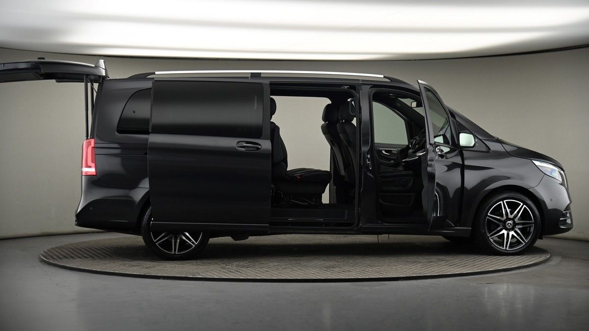 More views of Mercedes-Benz V Class
