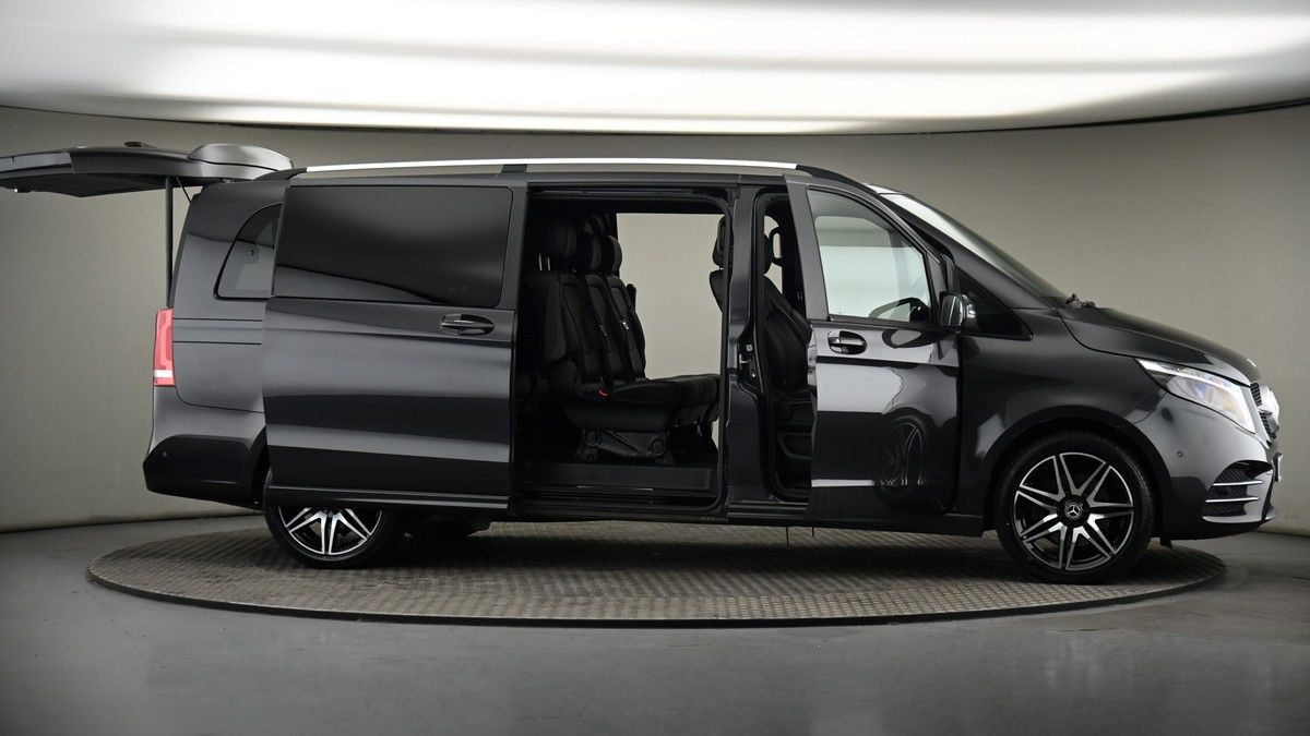 More views of Mercedes-Benz V Class