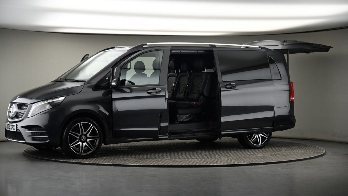 More views of Mercedes-Benz V Class