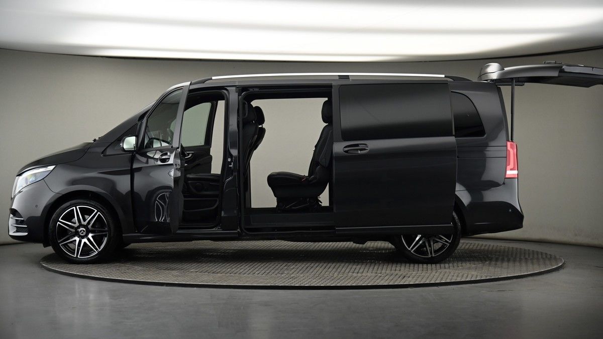 More views of Mercedes-Benz V Class