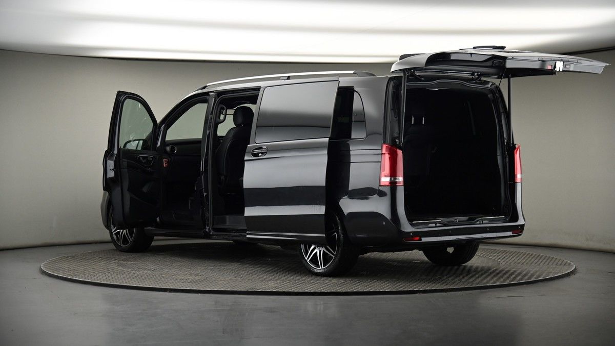 More views of Mercedes-Benz V Class