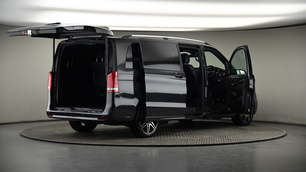 More views of Mercedes-Benz V Class