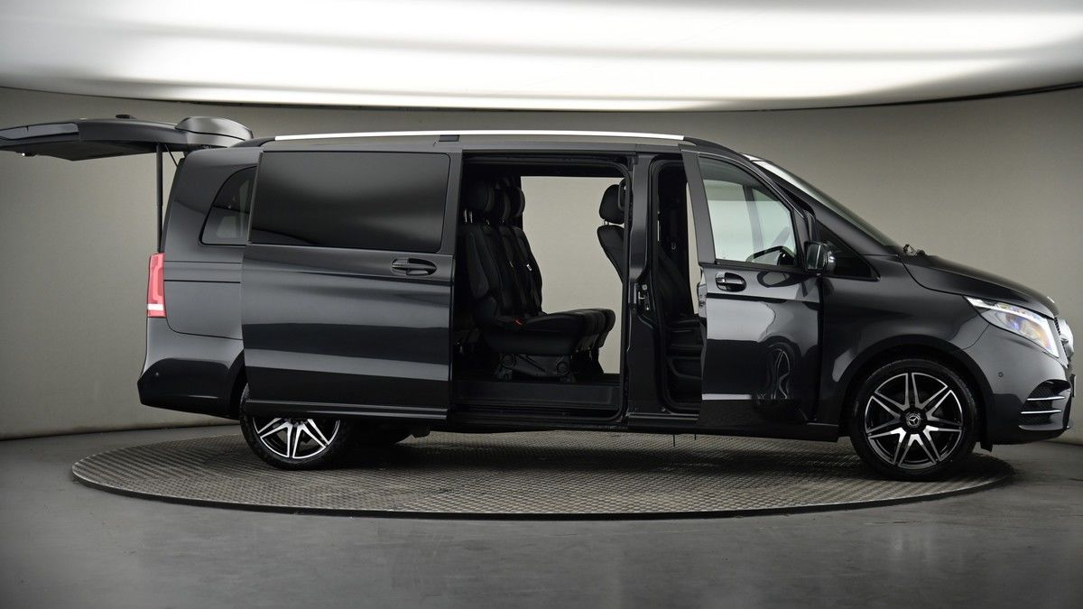 More views of Mercedes-Benz V Class