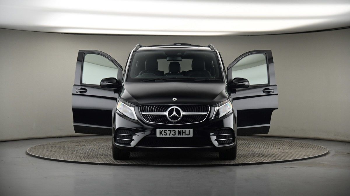 More views of Mercedes-Benz V Class