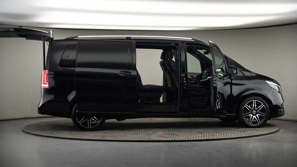 More views of Mercedes-Benz V Class