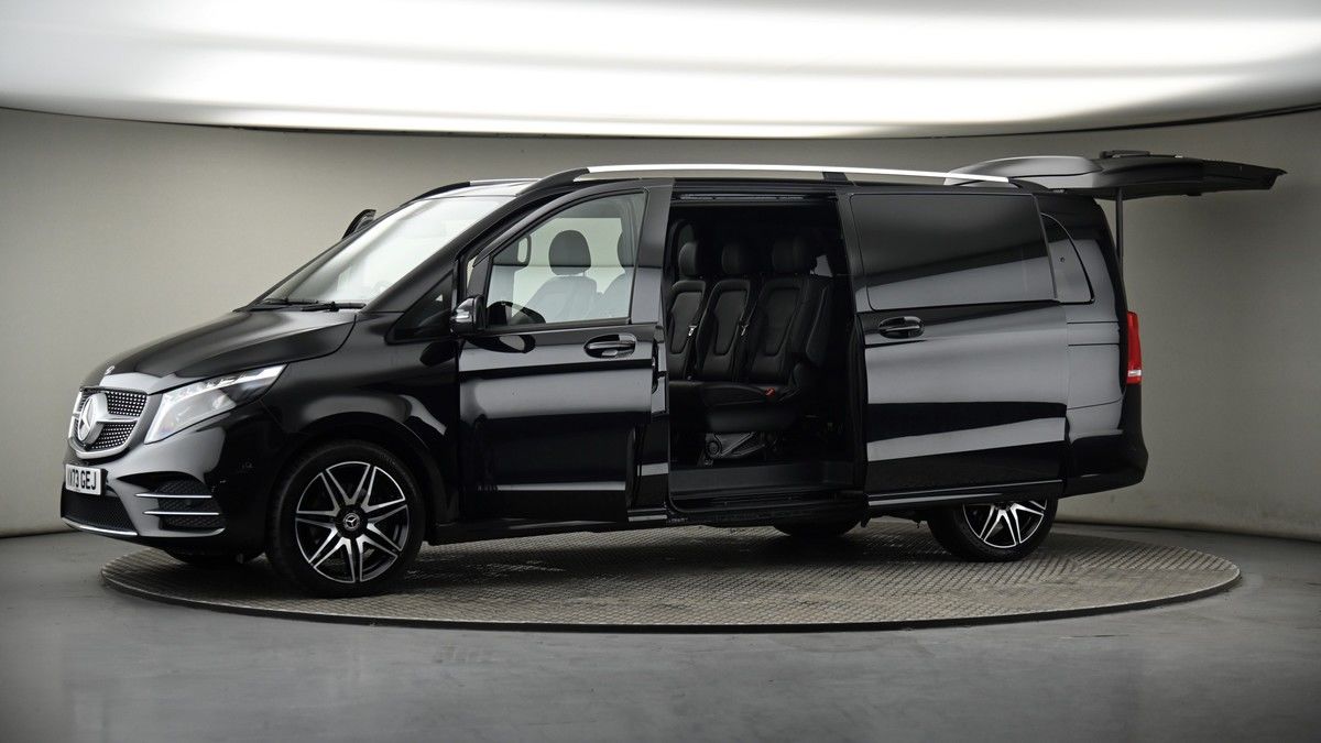 More views of Mercedes-Benz V Class