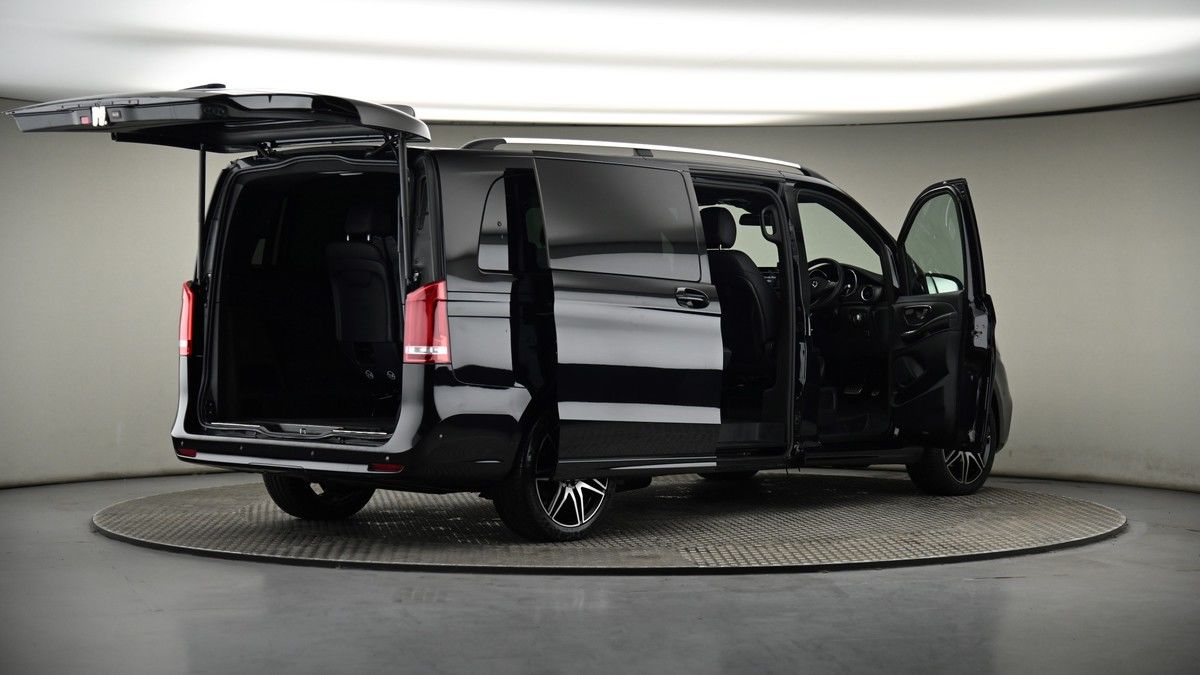 More views of Mercedes-Benz V Class