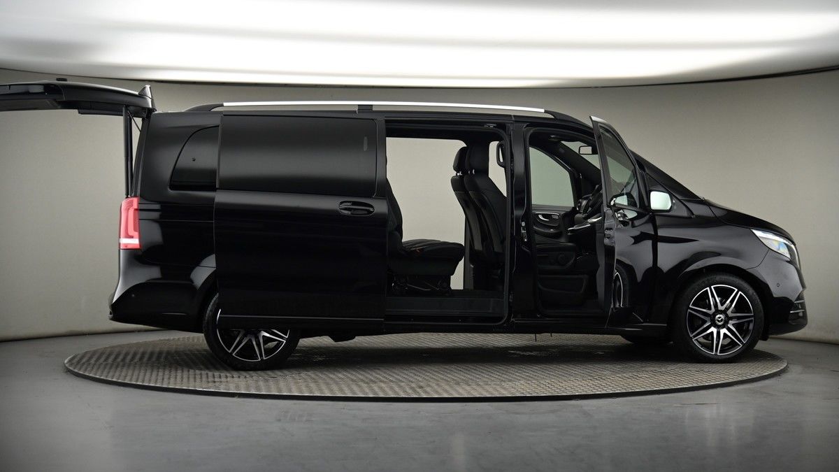 More views of Mercedes-Benz V Class