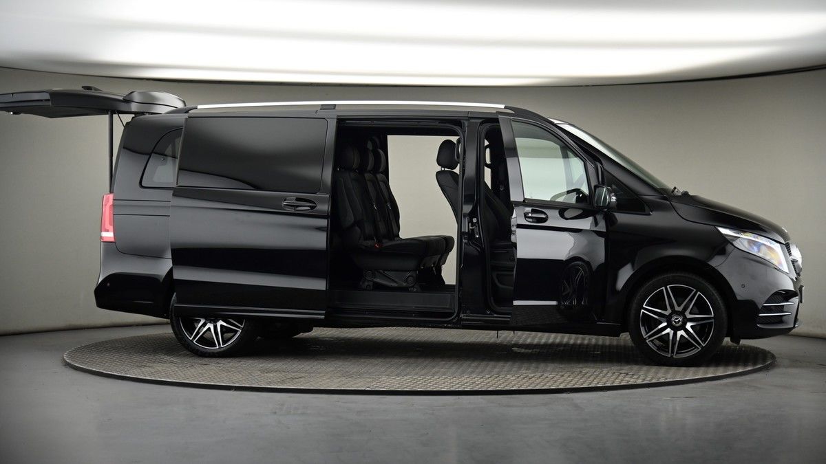 More views of Mercedes-Benz V Class