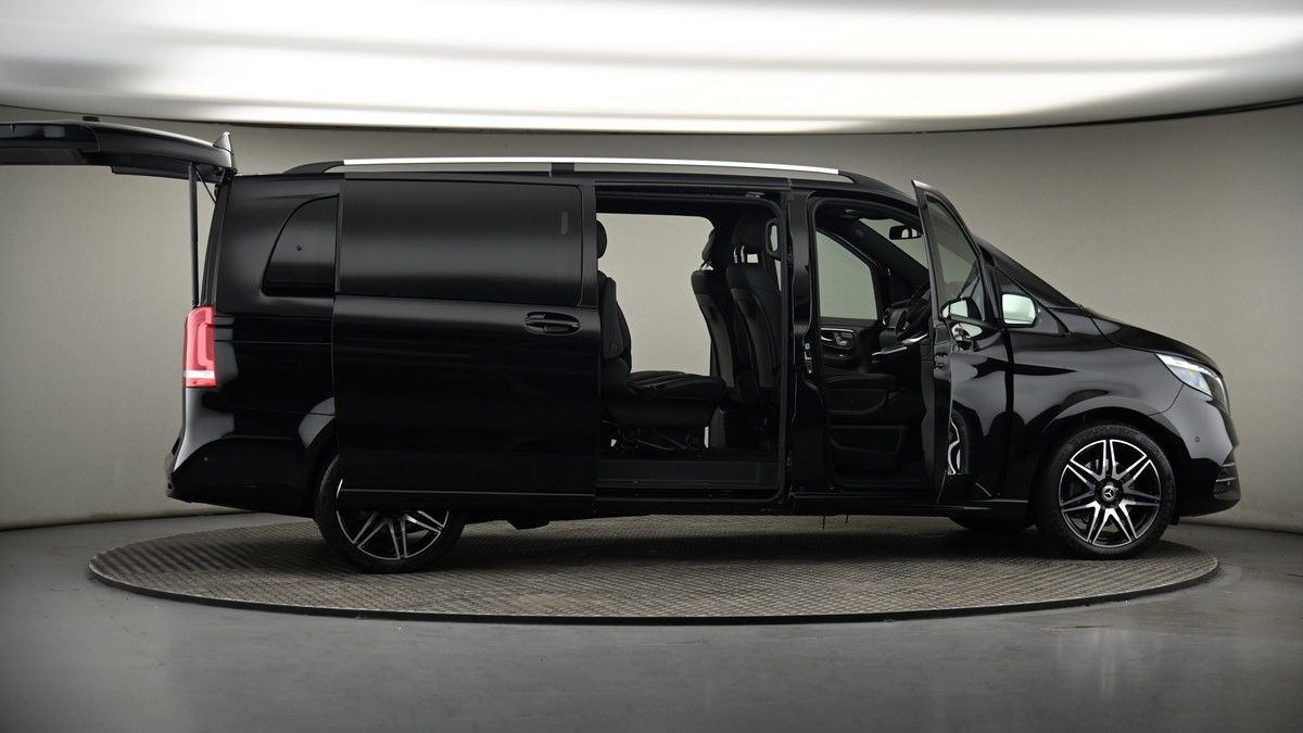 More views of Mercedes-Benz V Class