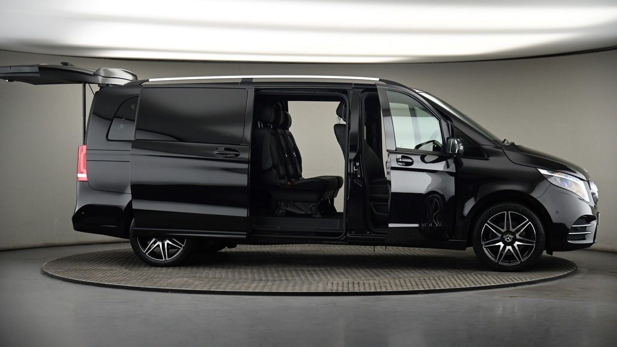 More views of Mercedes-Benz V Class