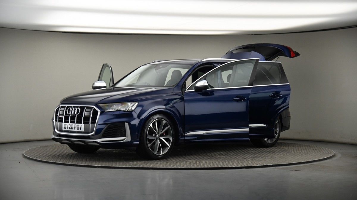 More views of Audi SQ7