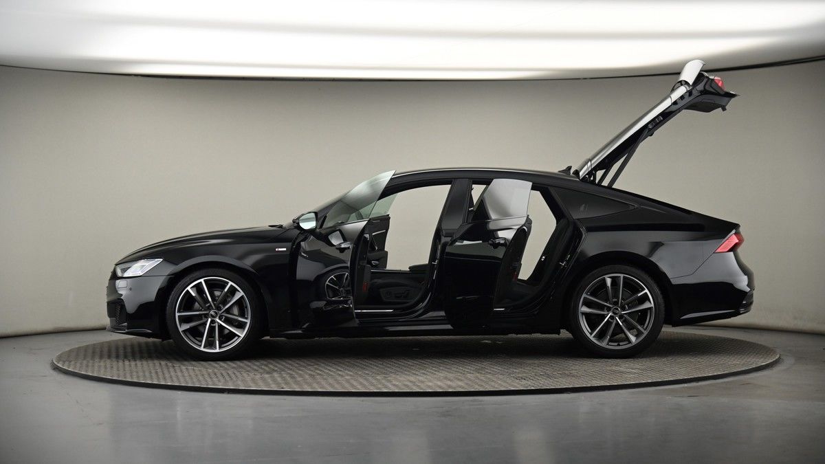 More views of Audi A7