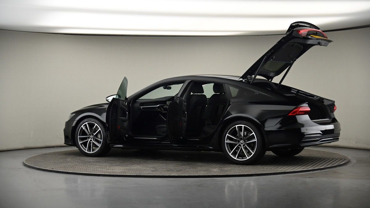 More views of Audi A7