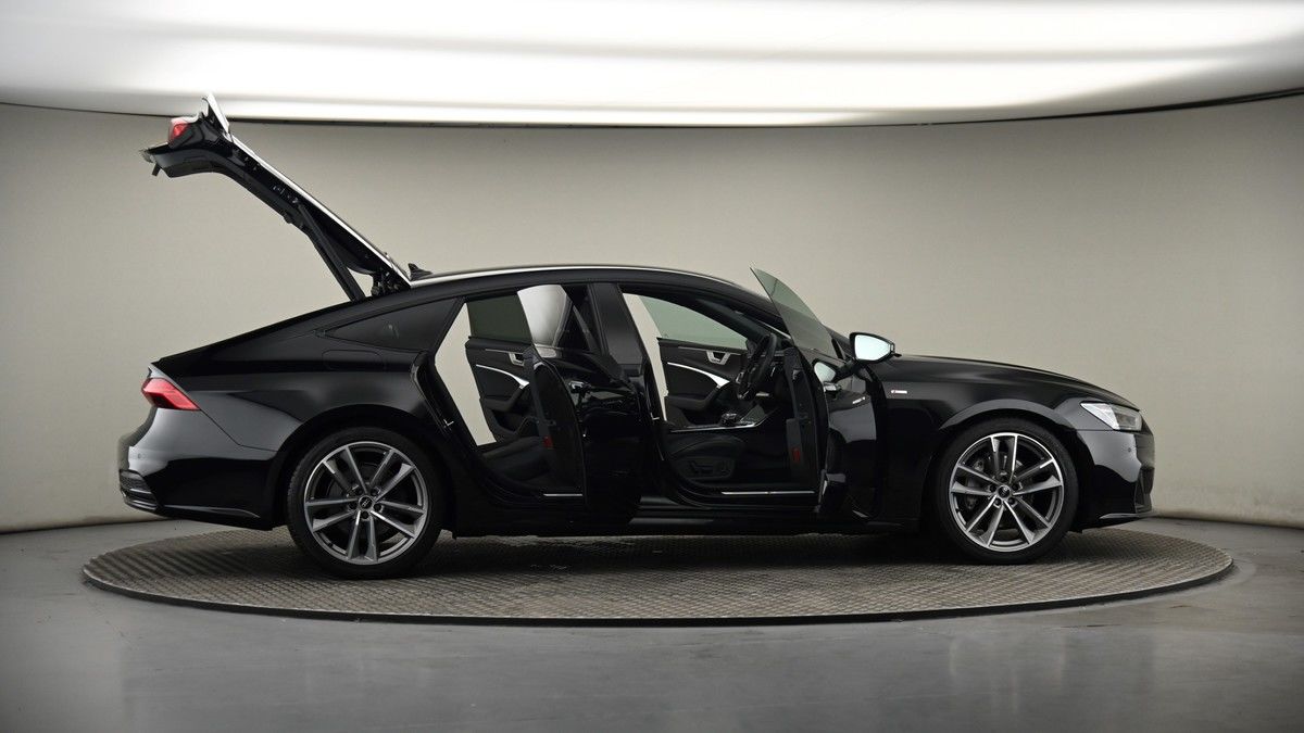 More views of Audi A7