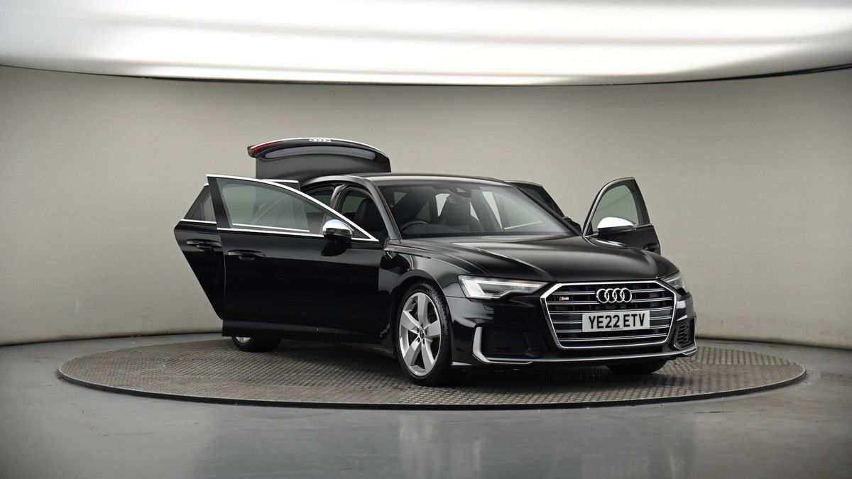 More views of Audi S6 Saloon