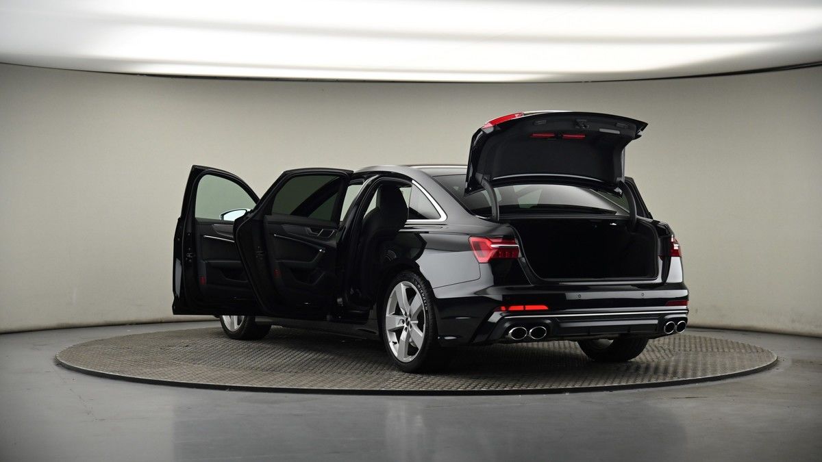 Audi S6 Saloon Image 7