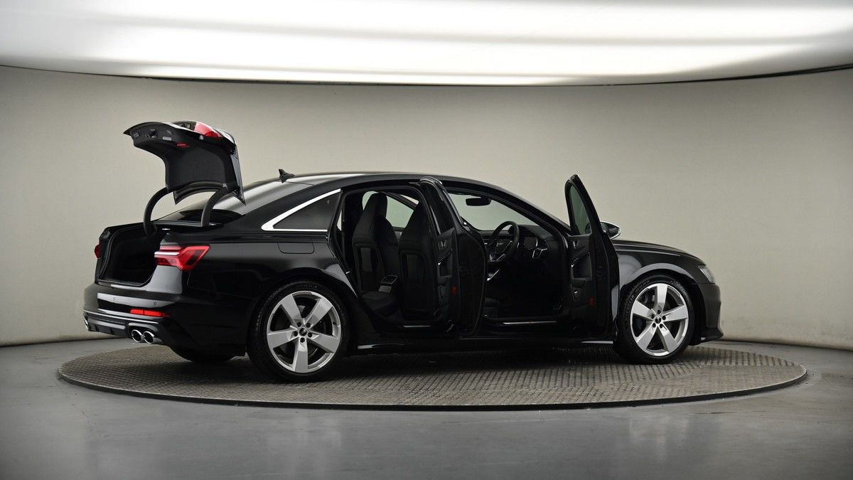 More views of Audi S6 Saloon