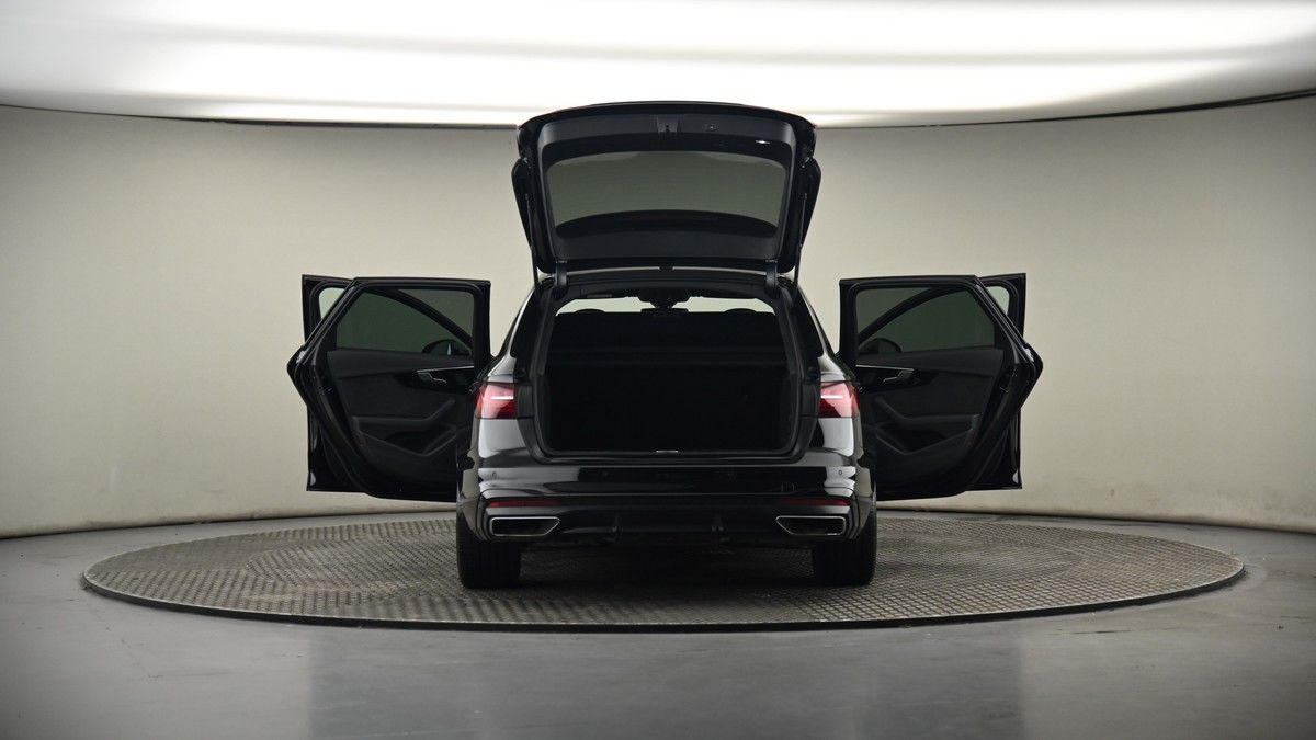 More views of Audi A4 Avant